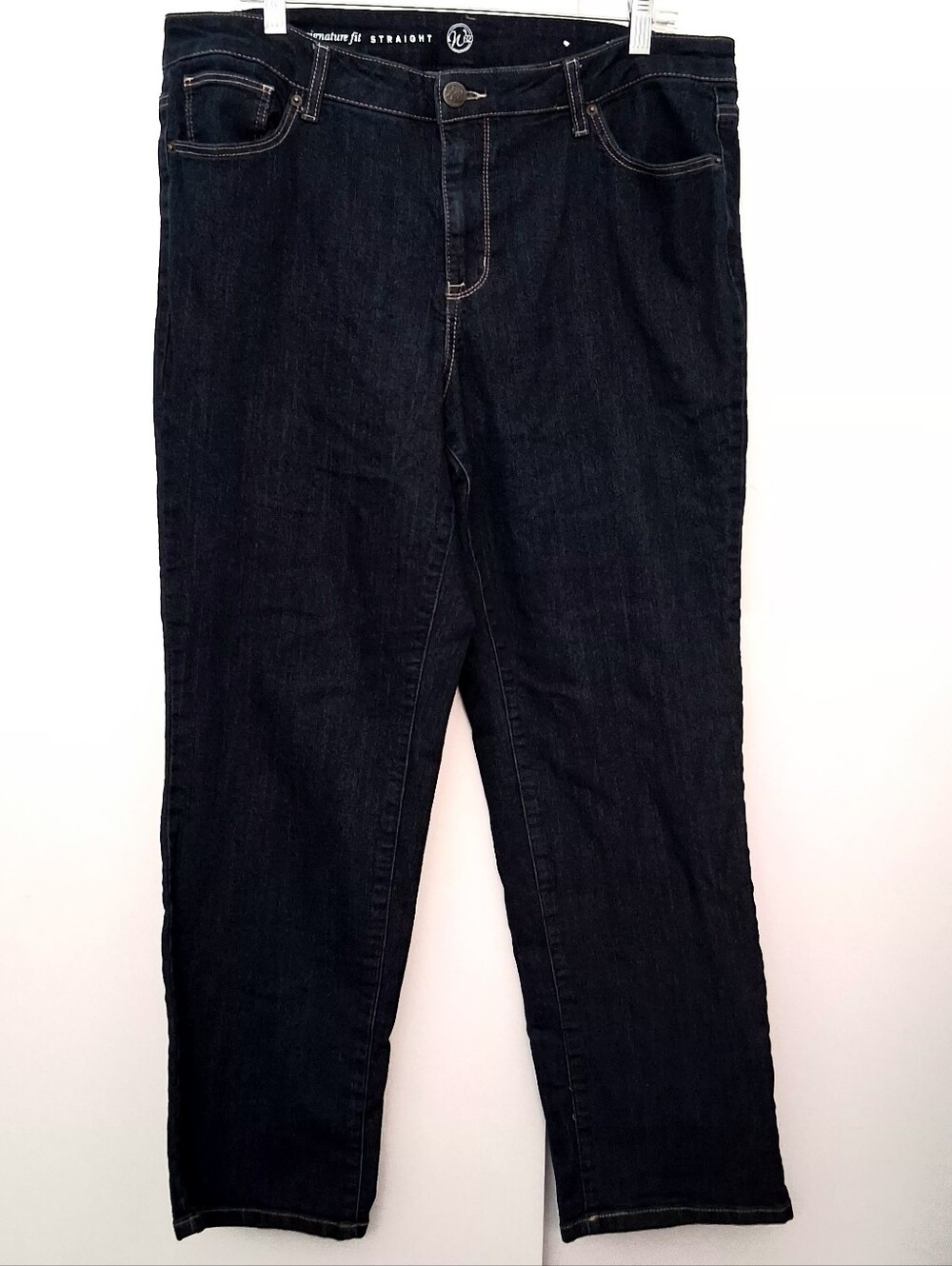 WESTPORT Straight-Leg Dark Blue Jeans Size 16